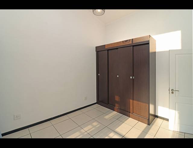 1 BEDROOM APARTMENT FOR SALE IN GREENSTONE HILL